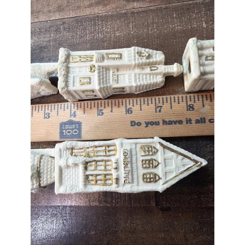 Miniature Ceramic White Gold Trim Village Houses Glitters Lot of 5 Vintage Trees